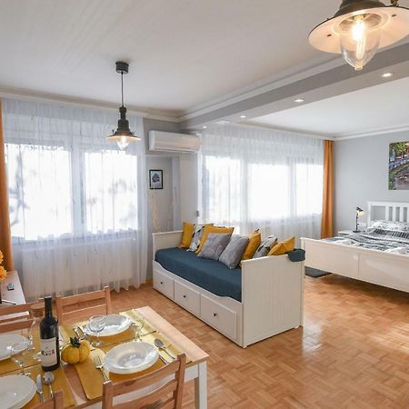 Vitalis Apartman Eger Ngoại thất bức ảnh