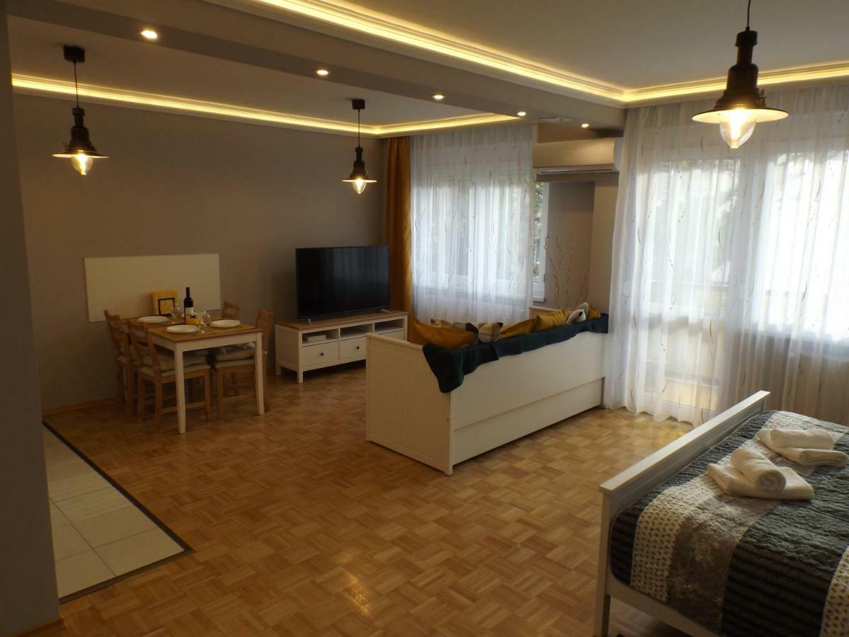 Vitalis Apartman Eger Ngoại thất bức ảnh
