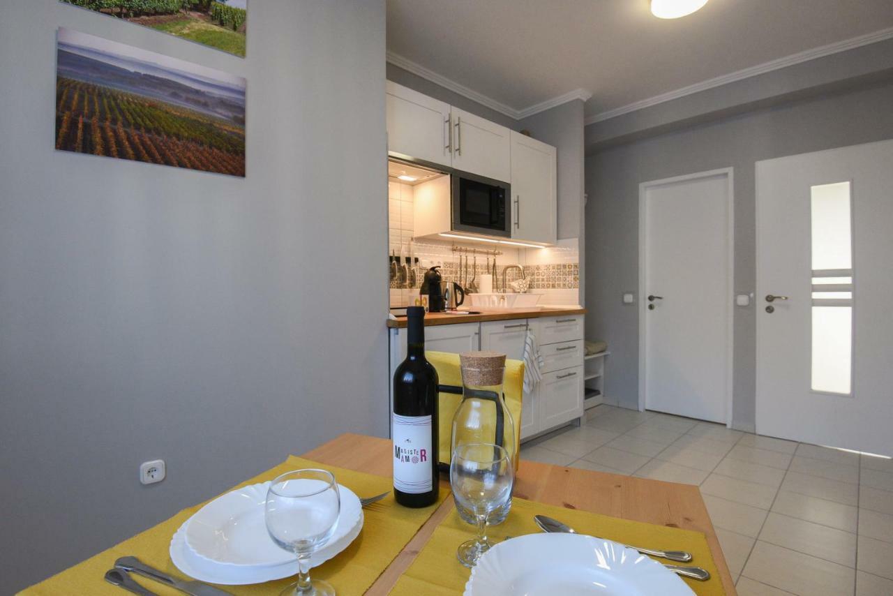 Vitalis Apartman Eger Ngoại thất bức ảnh