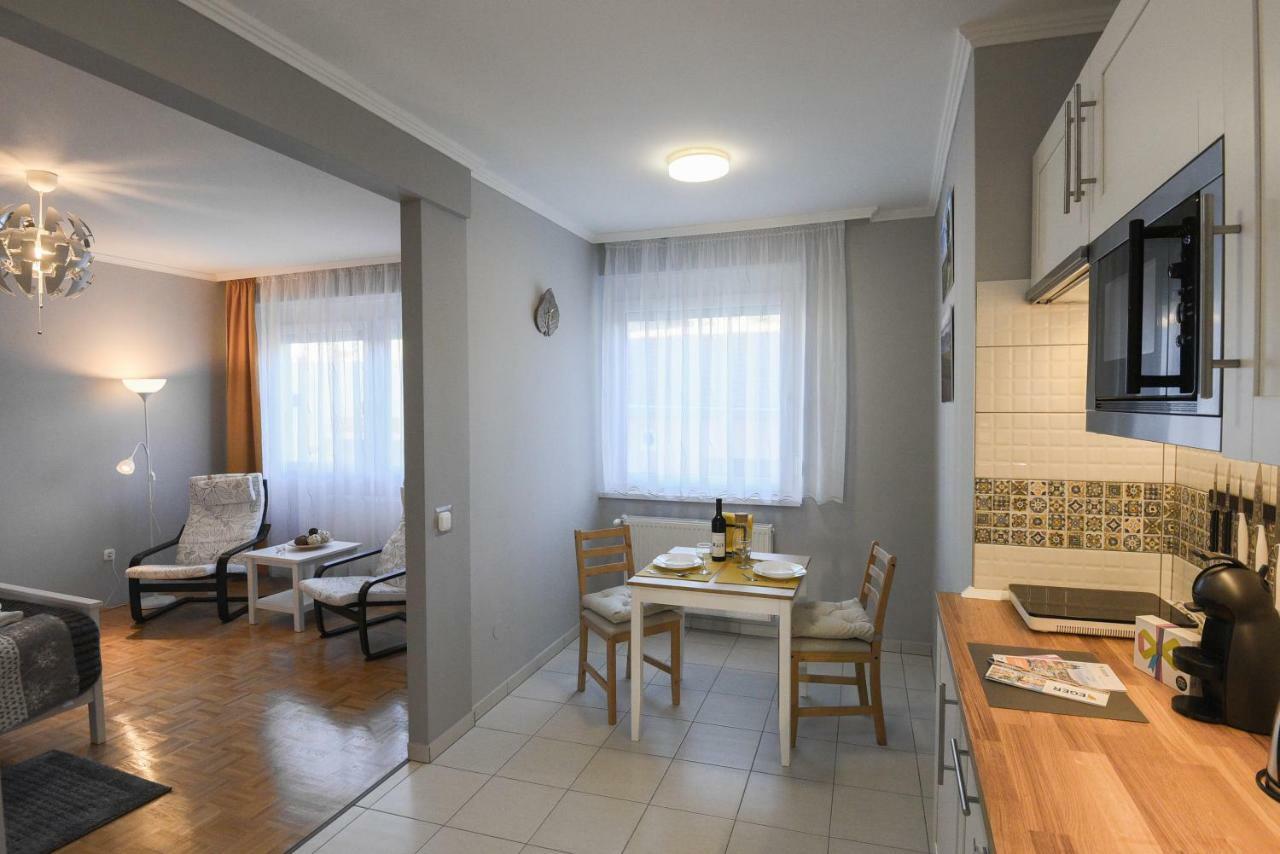 Vitalis Apartman Eger Ngoại thất bức ảnh